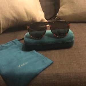 Gucci brand new sunglasses